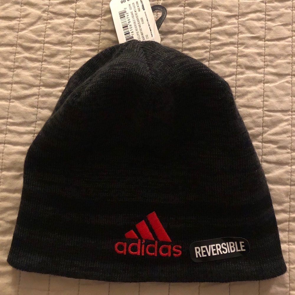 REVERSIBLE ADIDAS WINTER HAT